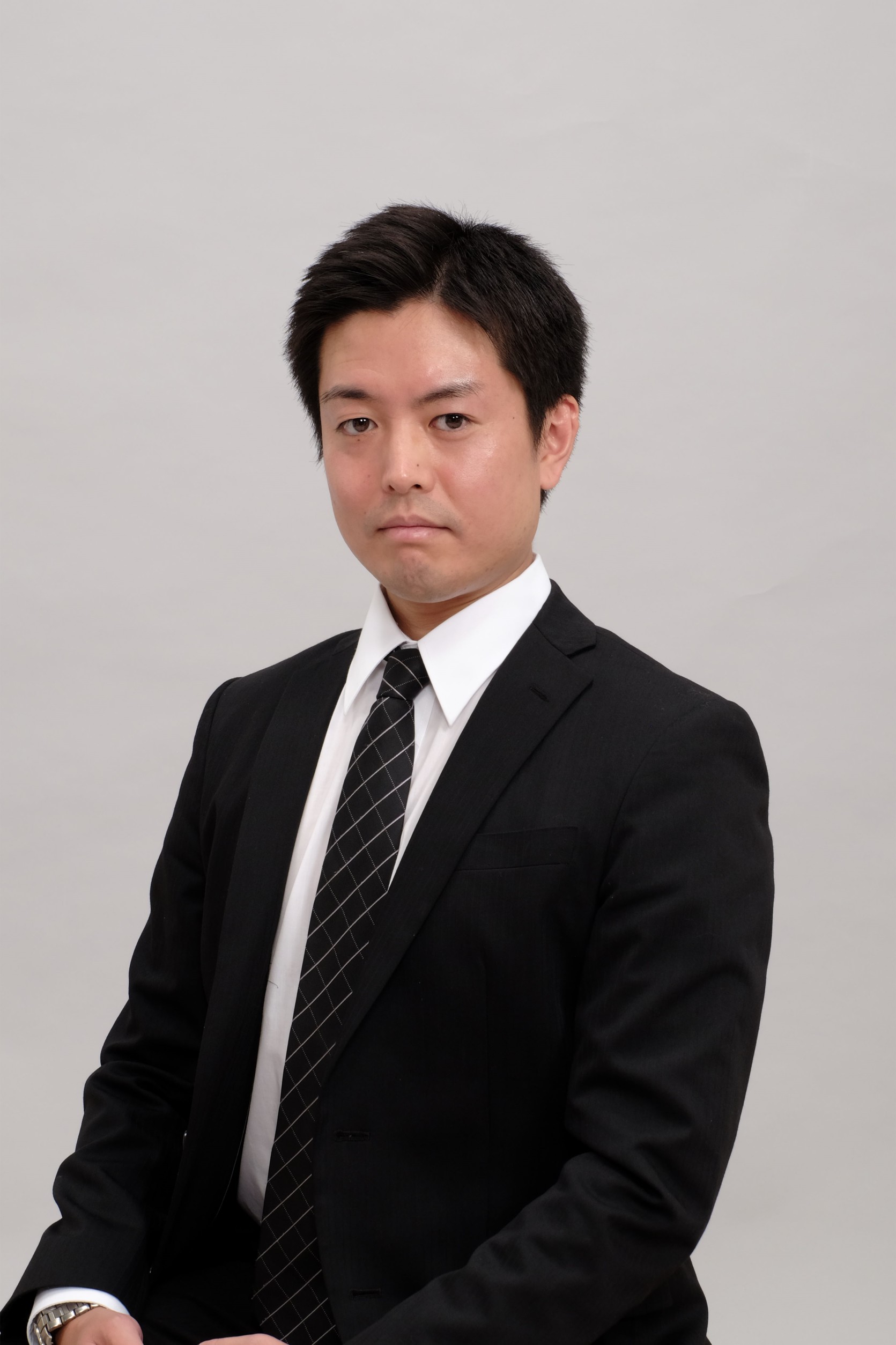 石井 康夫